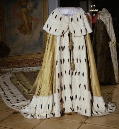 Dresses of the last two Romanov Empresses. - Madame Guillotine | Наряды, Исторические костюмы ...