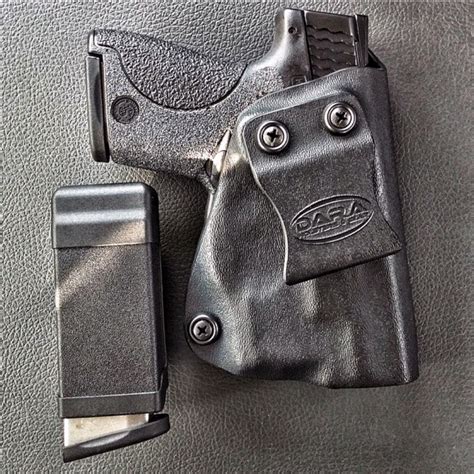 Dara Holsters: Custom Kydex Holster for Smith and Wesson M&P Shield