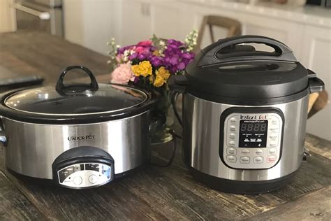 What Is the Difference Between an Instant Pot and an Electric Pressure Cooker | Robots.net