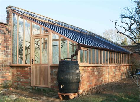 Greenhouses at Bramshall, Staffordshire, England - Woodpecker Joinery ...