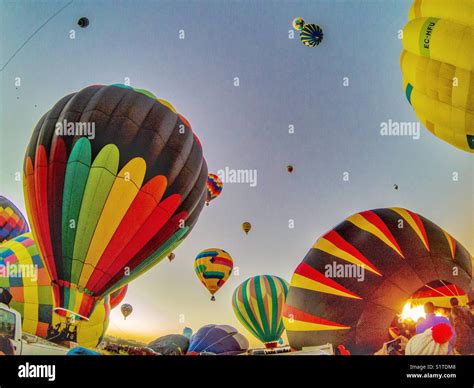 Air balloon festival leon mexico hi-res stock photography and images ...