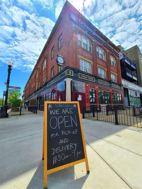 12 Best Irish Pubs to Grab a Guinness & Pub Food in Downtown Chicago | UrbanMatter