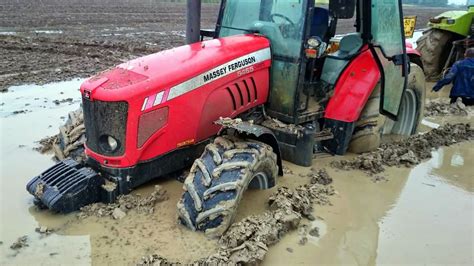 John Deere Stuck In Mud