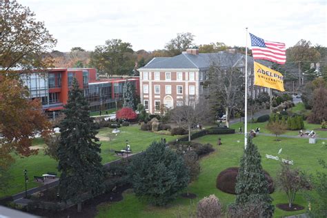 Garden City Campus | Adelphi University