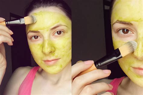 How to Prepare a Homemade Avocado Mask for Super Dry Skin and Hair? | January Girl