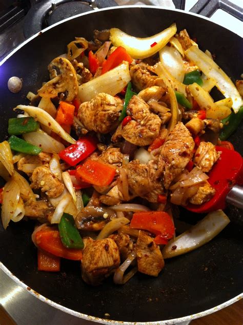 Hot and spicy Chinese chicken | YUMMY | Pinterest