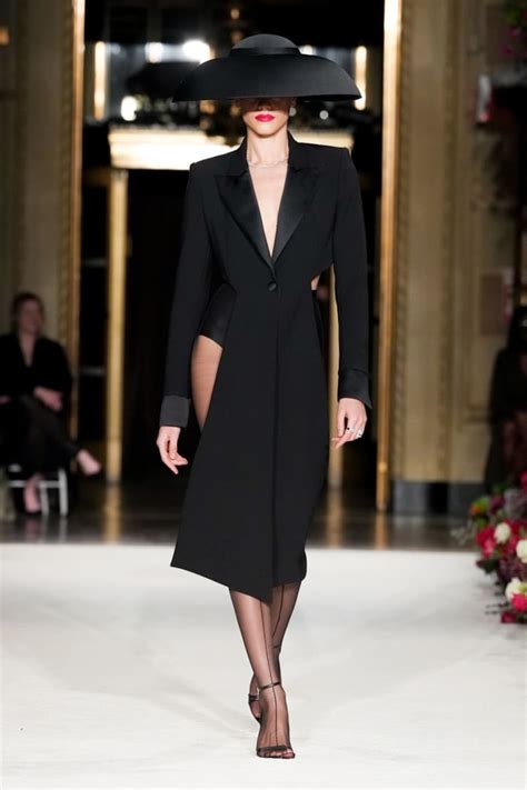 Christian Siriano Fall 2023 Collection - Fashionista