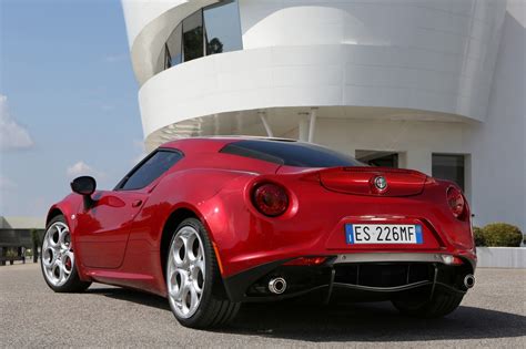 Alfa Romeo 4C UK 2014 Red rear low static (1280×852) | Revival Sports ...