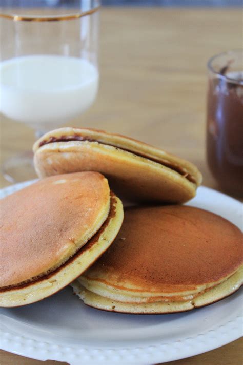 Dorayaki pancakes, a japanese filled pancakes recipe - HORNO MX