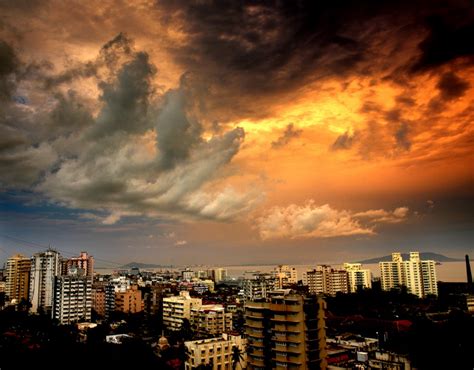 greatest atmospheric phenomena: mumbai skyline in monsoons