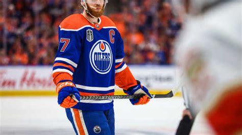 Oilers' Connor McDavid Issues Positive Injury Update Nearing Return ...