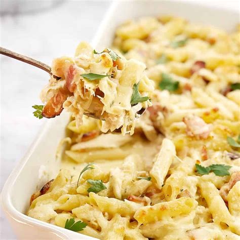 Easy Creamy Chicken Pasta Bake · Chef Not Required...