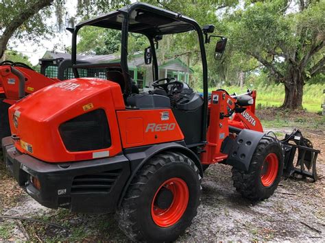 kubota R630R41 / Orange - Used Tractors For Sale