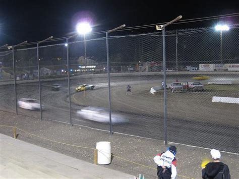 Bakersfield Speedway | speedway race track, car racing track