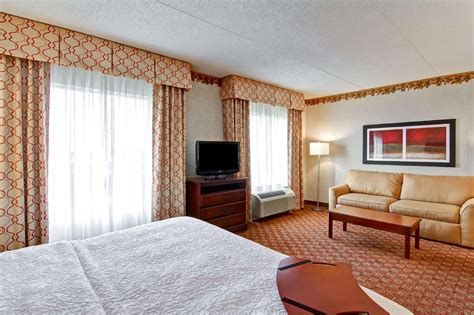 Hampton Inn and Suites Leesburg Hotel (Leesburg (VA)) - Deals, Photos & Reviews