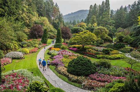 Butchart Sunken Garden - Taking a stroll through Butchart Gardens. This ...