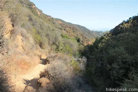 Temescal Canyon Trail | Los Angeles | Hikespeak.com