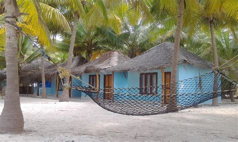 CORAL BEACH RESORT - Prices & Reviews (Kalpeni, India) - Tripadvisor