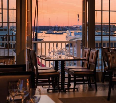 Waterfront Restaurants in Newport, RI