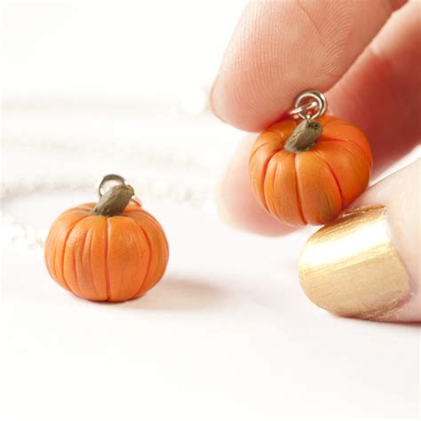 Pumpkin Necklace. Halloween Accessories. Pumpkin Jewelry.