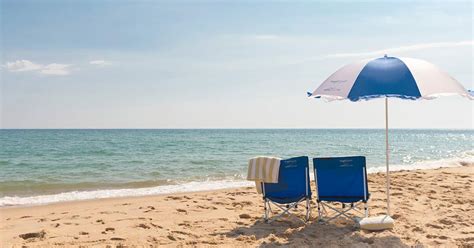 Martha's Vineyard Beaches Around Edgartown | Vineyard Square Hotel