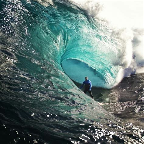 Kelly Slater | Surfing photos, Big wave surfing, Surfing