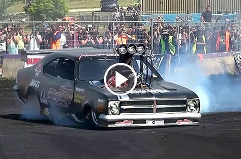 This 8000hp Top Fuel Burnout Holden Monaro Is Totally Insane ...