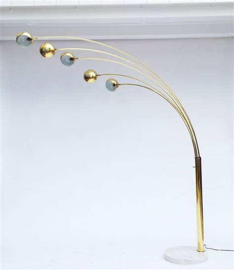 Arc Corner Floor Lamp | abmwater.com