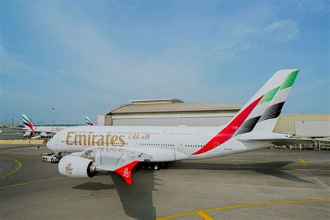 Emirates reveals stylish new livery | Flipboard