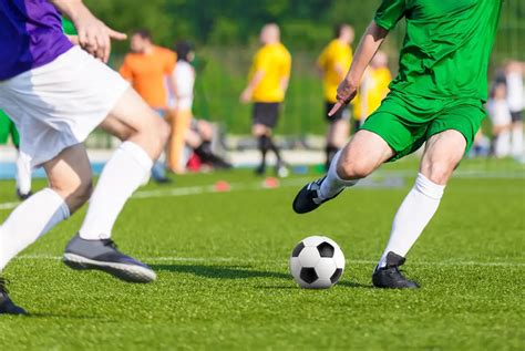 Entusiasmo, costumes e sentimentos: Descobrindo a cultura do futebol ...