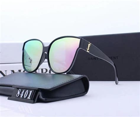 ID on these sunglasses that Robert De Niro wears in Casino? : sunglasses