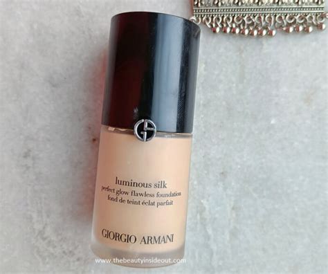 Giorgio Armani Silk Luminous Foundation Review