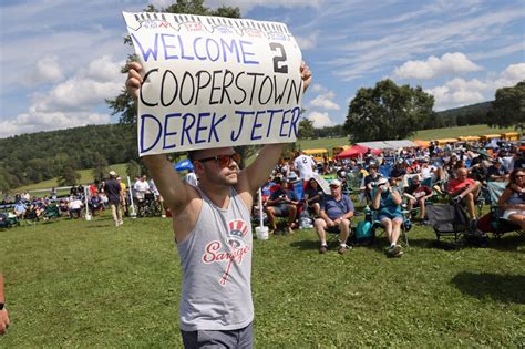 Yankees' Derek Jeter inducted into Baseball Hall of Fame