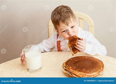 Five Year Old Child To Eat Pancakes Stock Image - Image of late, folk ...