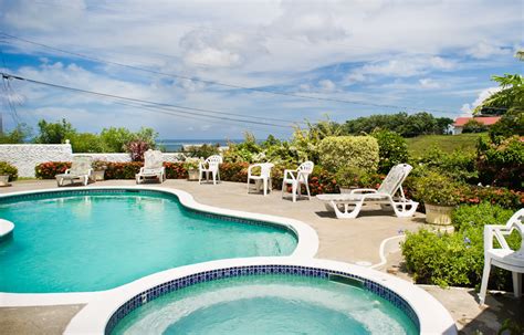 Oleander Villa – Tobago » POOL AND GARDENS