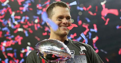 Super Bowl MVP 2017: Tom Brady Gets Title for 4th Time! | 2017 Super Bowl, Tom Brady : Just Jared