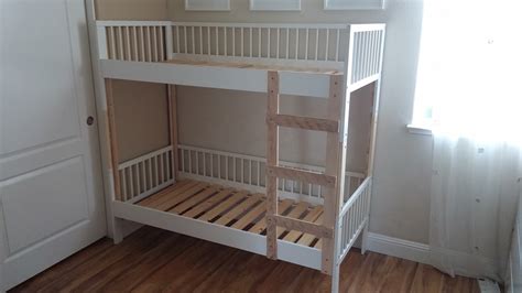 woodworking - How to connect two bed legs to make a bunk bed from two regular beds? - Home ...