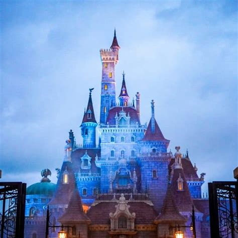 Enchanted Tale of Beauty and the Beast Review • TDR Explorer