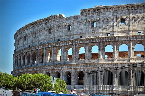 14 Famous Monuments and Landmarks In Italy - ABTOI