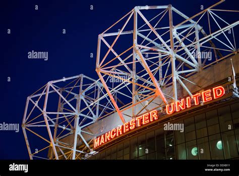 Manchester United's football stadium, Old Trafford, at night Stock Photo: 60201063 - Alamy