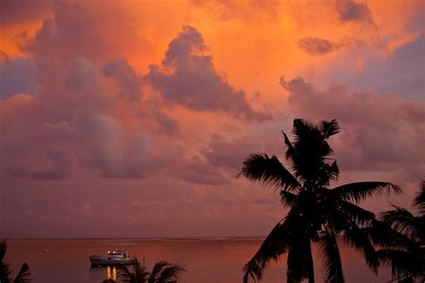 What Karen Sees: Sunrise, Sunset in Samoa