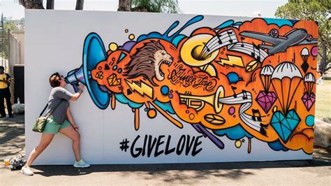 Interactive Photo Op Mural Backdrops for Music Festivals - Bullhorn Collage Graffiti | Graffiti ...