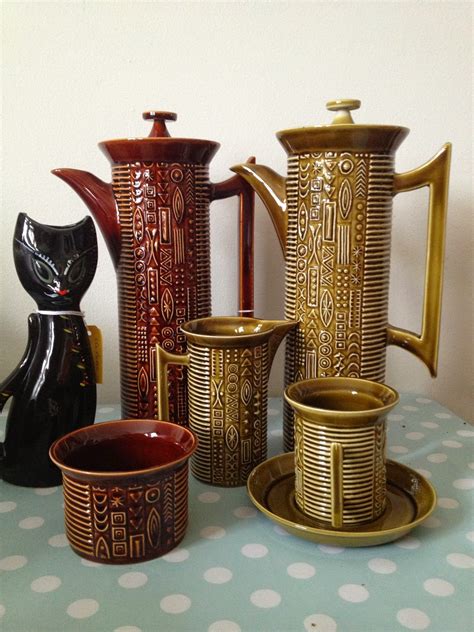 Gin Lane Vintage: Spotlight on: portmeirion pottery