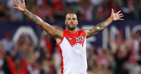 WATCH: Mayhem at the SCG as Lance 'Buddy' Franklin kicks 1000th AFL career goal | Sporting News ...