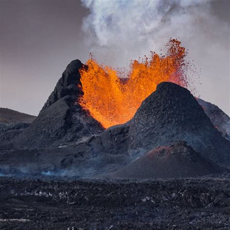 A Volcanic Eruption in Mt Fagradalsfjall in 2021, Southwest Iceland. Stock Image - Image of ...