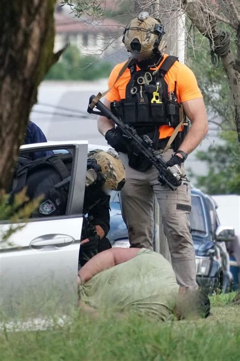 Members of the New South Wales Police Force Tactical Operations Unit ...