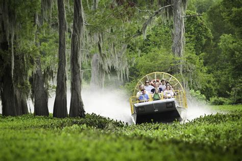 10 Places to Visit in Louisiana if You Love to be Out on the Water