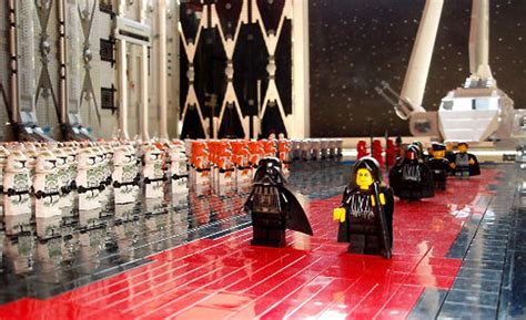 Death Star Interior Recreated Using 30,000 Lego Pieces