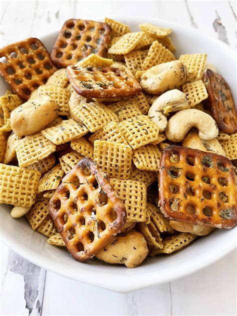 Dill Pickle Chex Mix — The Skinny Fork