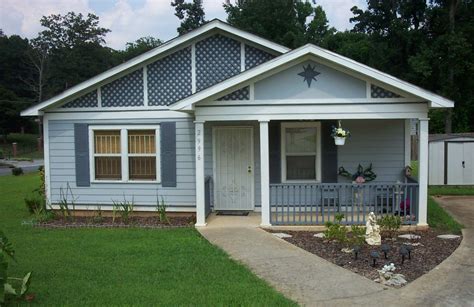 Examples from 100% Visitable Habitat for Humanity Neighborhood